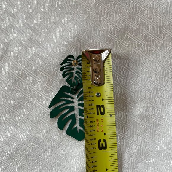 Boho Philodendron Leaf Plant Dangle Statement Earrings Green - Picture 5 of 10